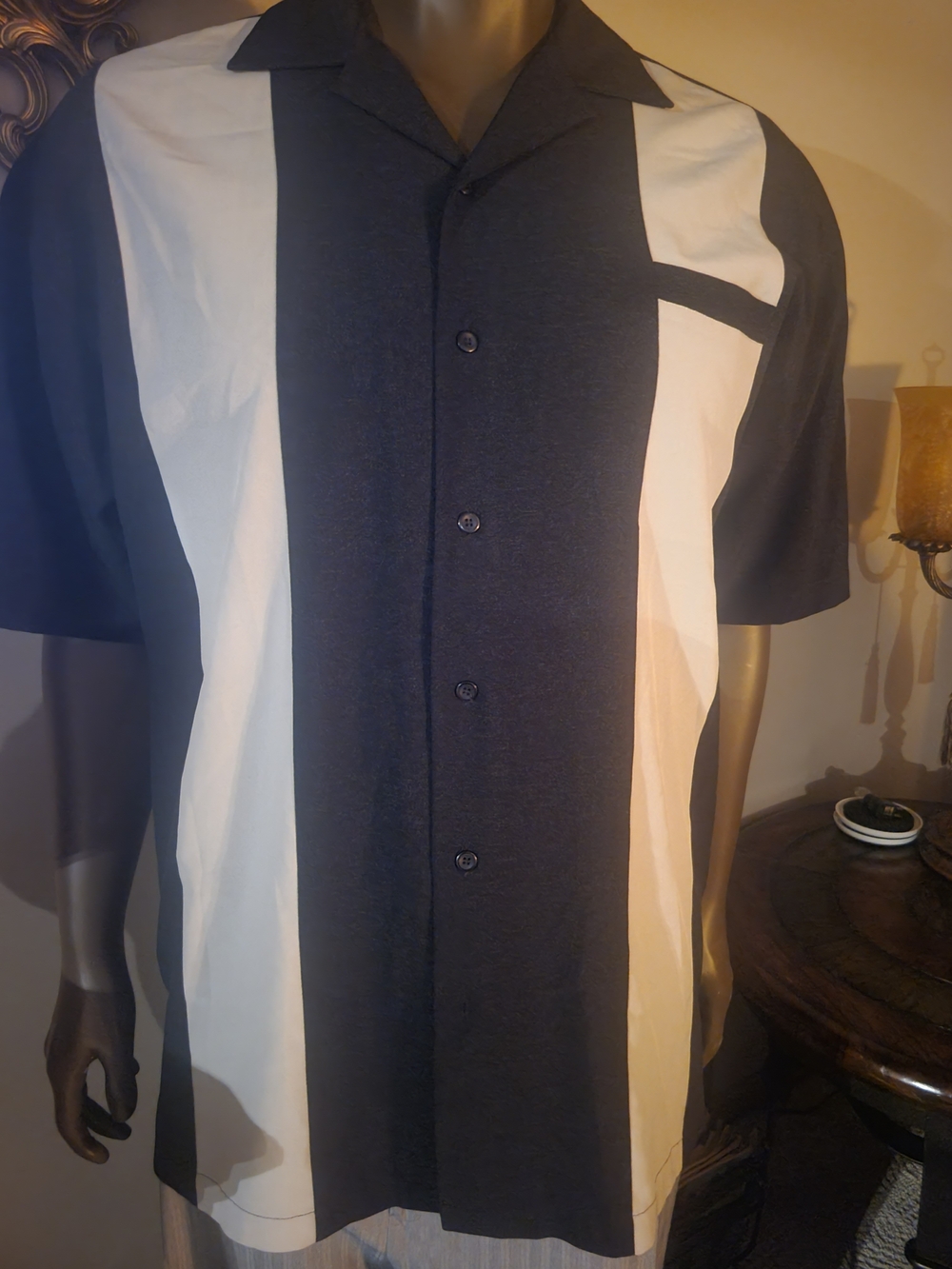 SYLLABLES Black and Gray Vertical-Stripe Men’s Button-Up Shirt